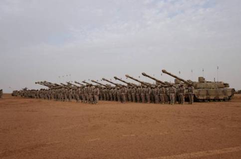 A line of tanks at the Northern Thunder exercise.